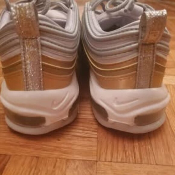 Nike Air Max 97 Metallic Gold - Picture 4 of 8